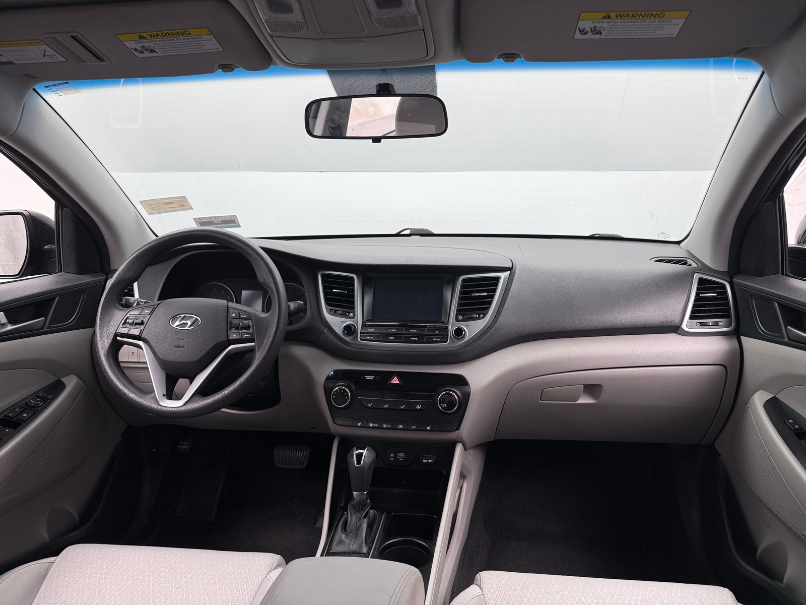 Thumbnail: 2018 Hyundai Tucson - 3