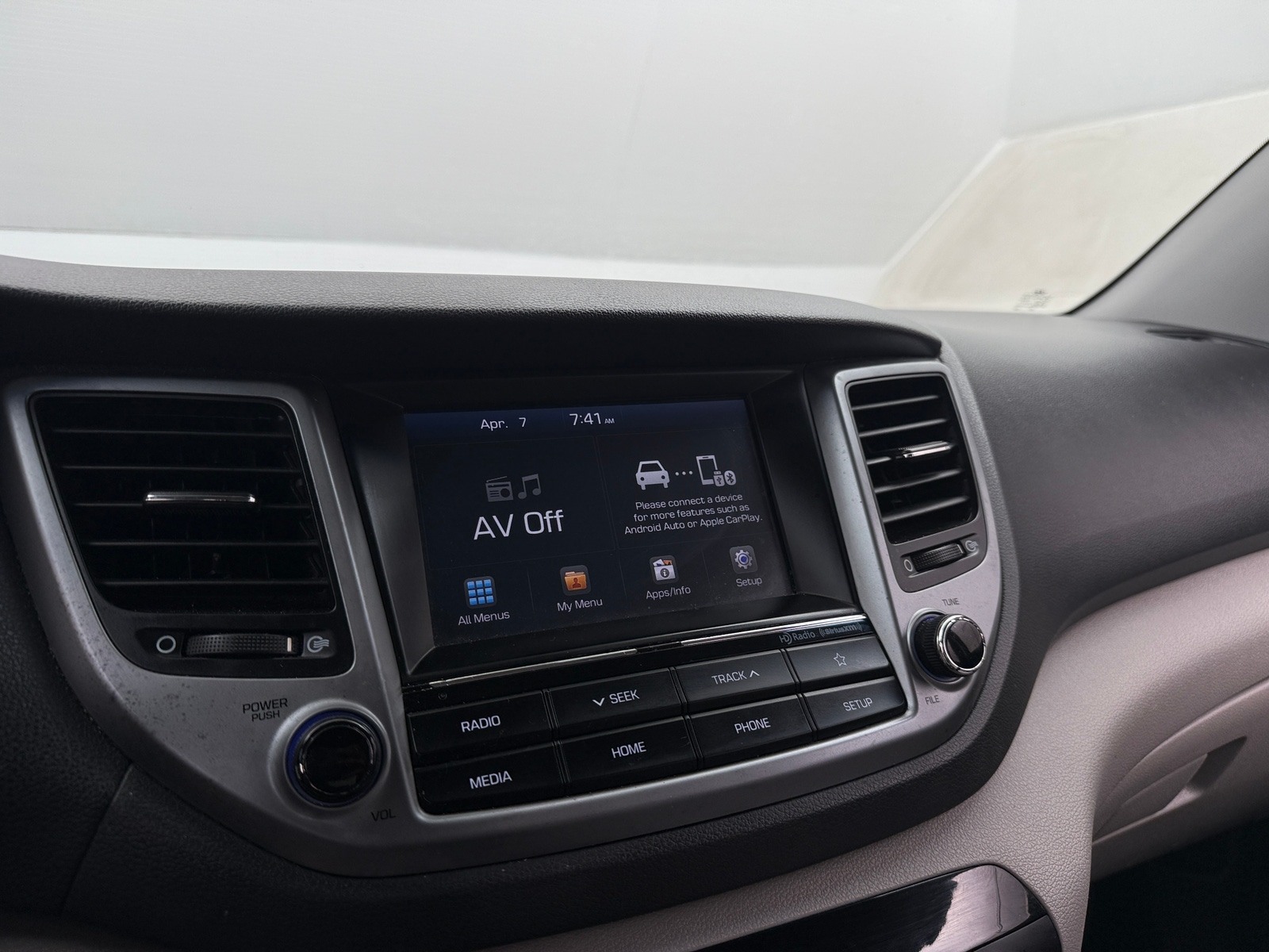 Thumbnail: 2018 Hyundai Tucson - 4