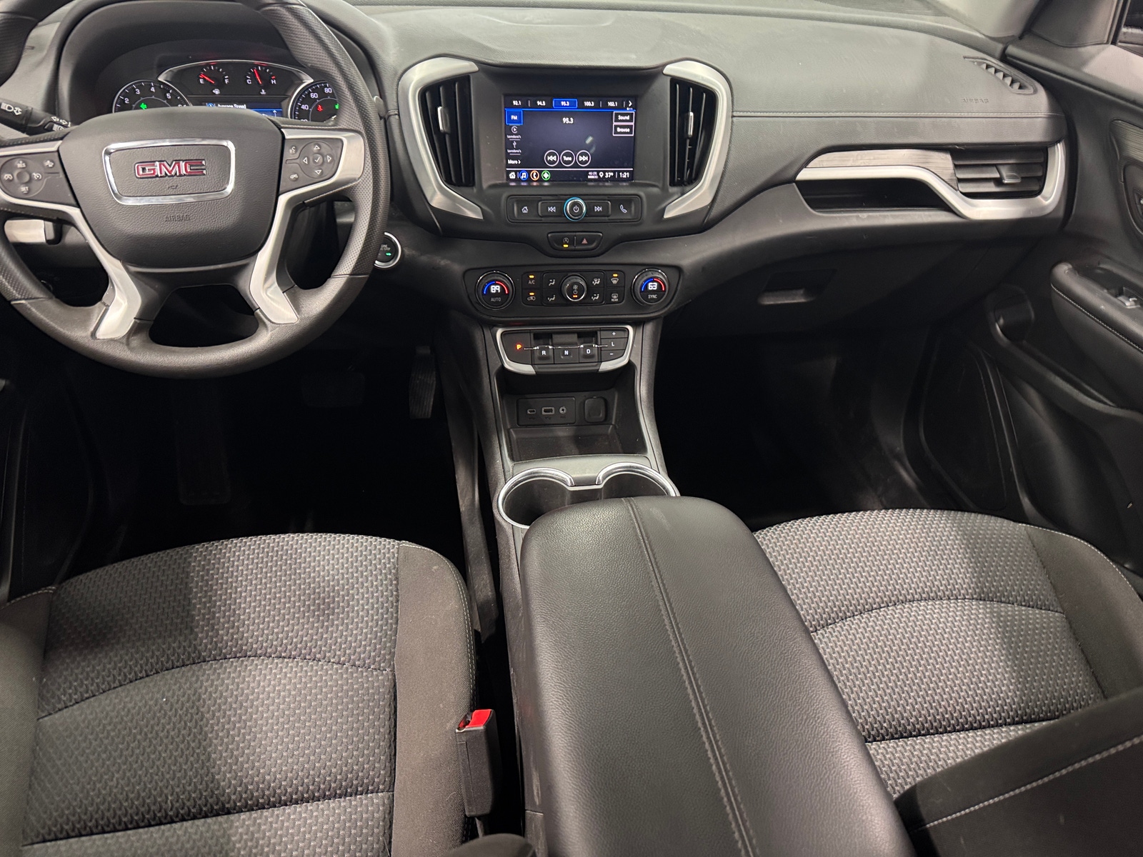 Thumbnail: 2023 GMC Terrain - 3