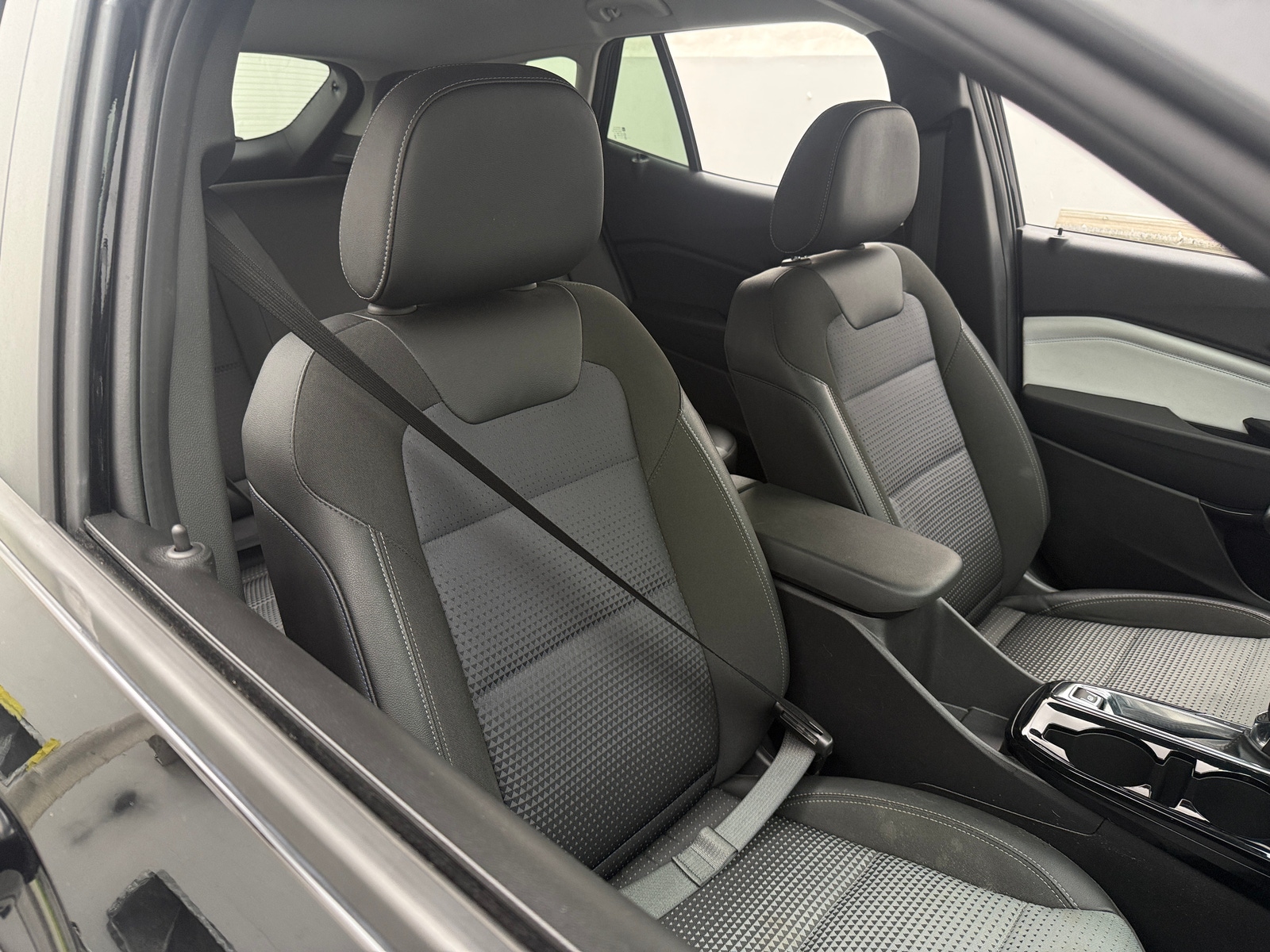 Thumbnail: 2024 Chevrolet Trax - 2