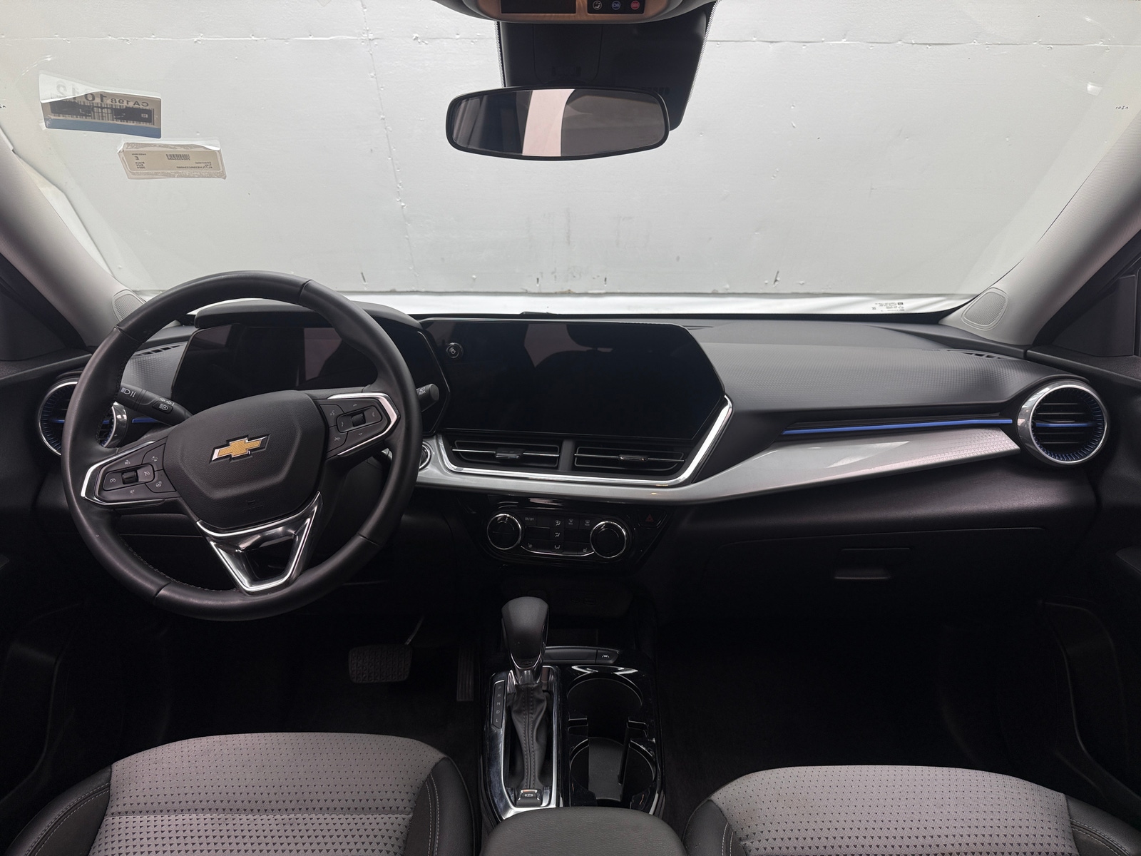 Thumbnail: 2024 Chevrolet Trax - 3