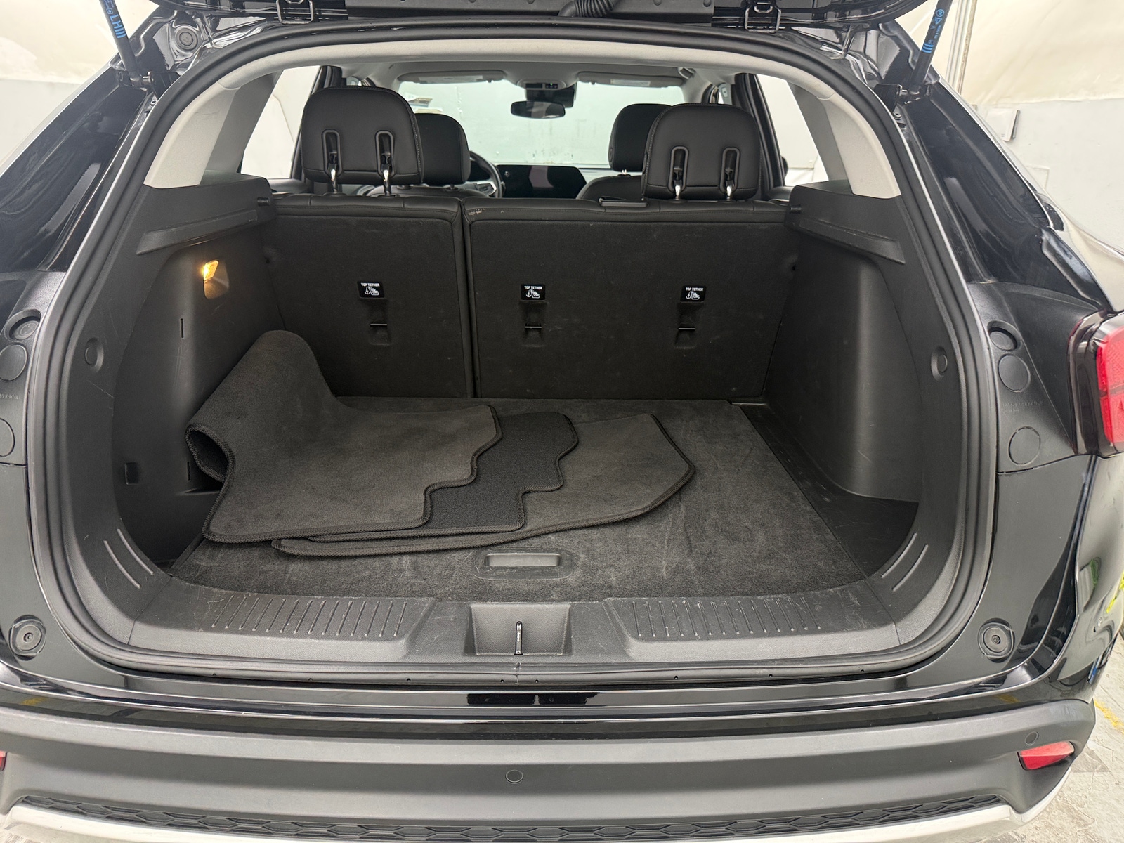 Thumbnail: 2024 Chevrolet Trax - 7