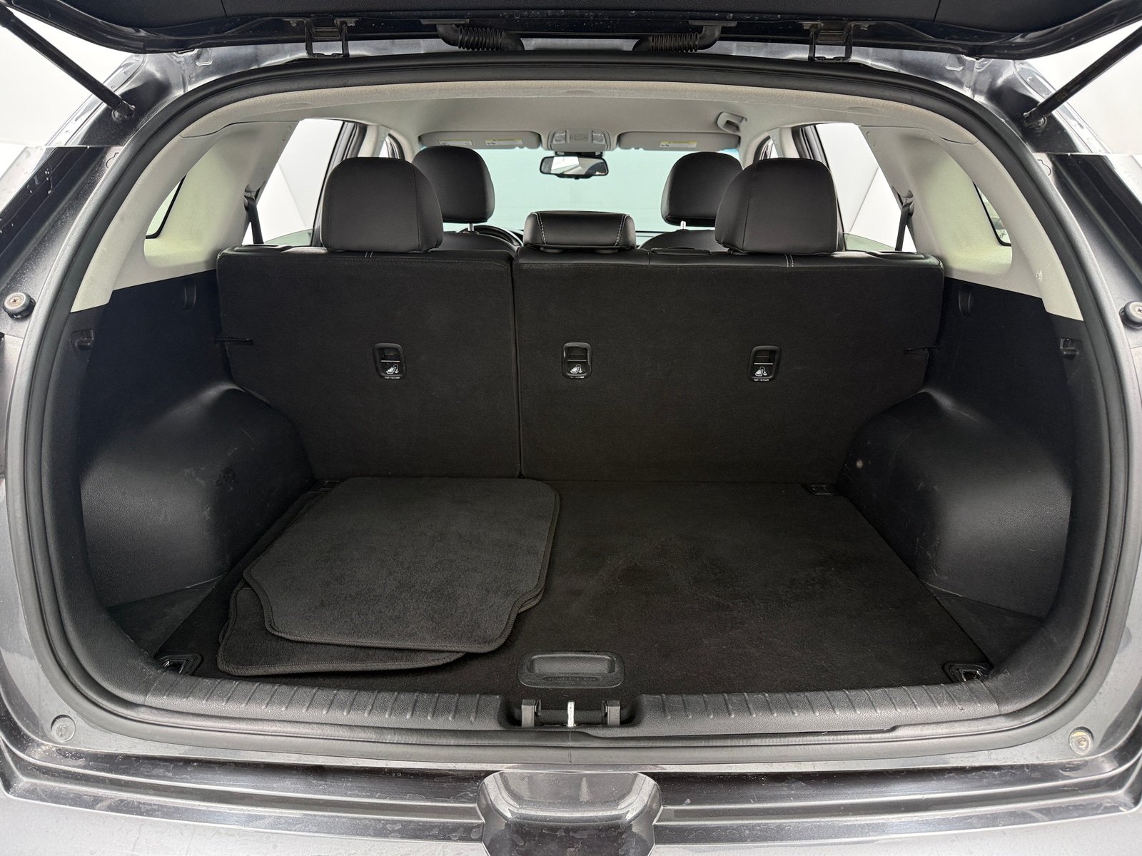 Thumbnail: 2020 Kia Niro - 7