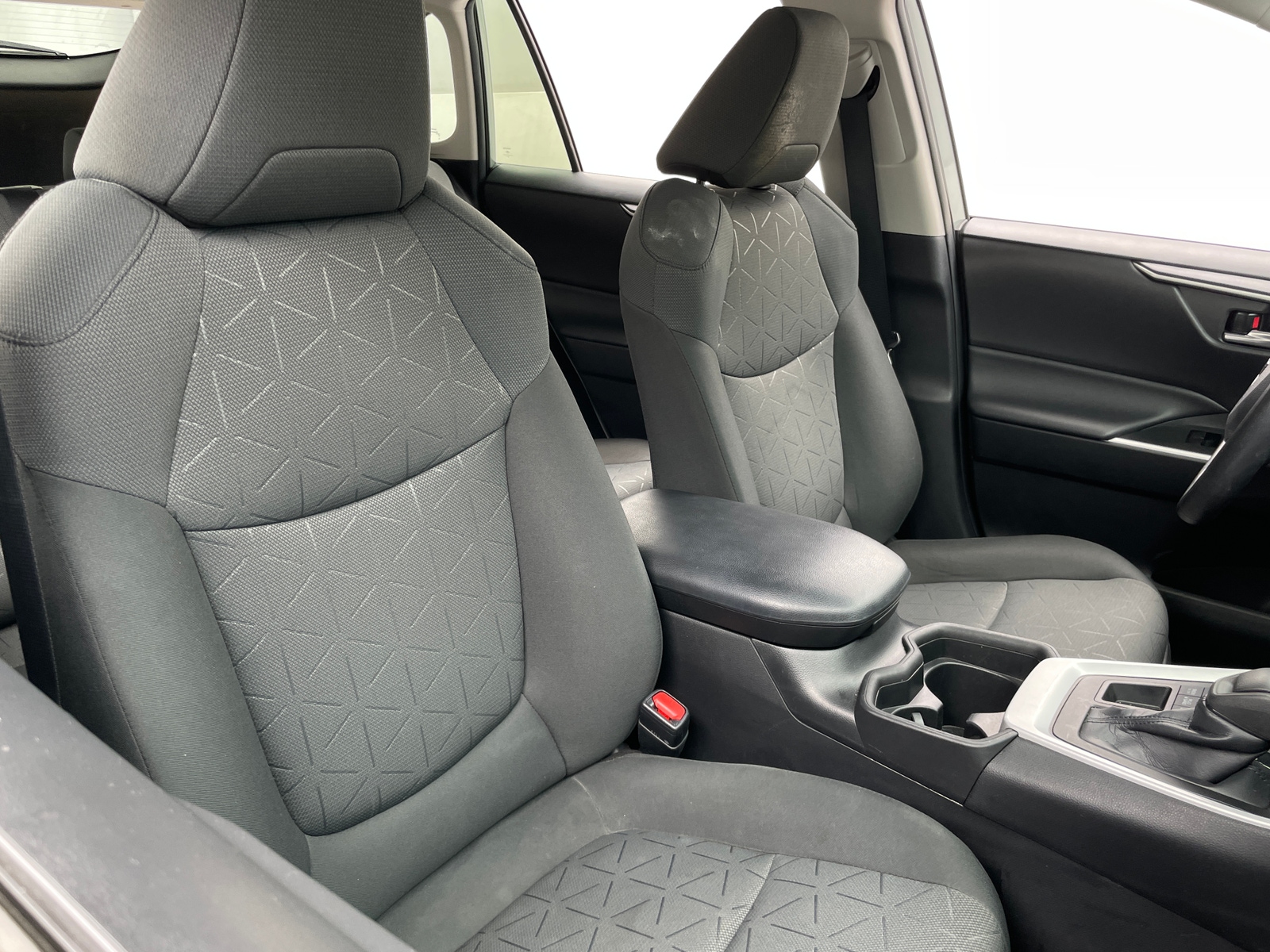 Thumbnail: 2021 Toyota RAV4 - 2