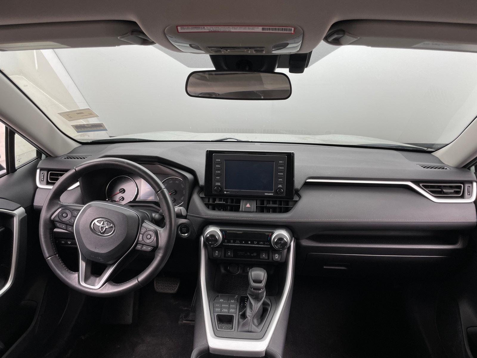 Thumbnail: 2021 Toyota RAV4 - 3