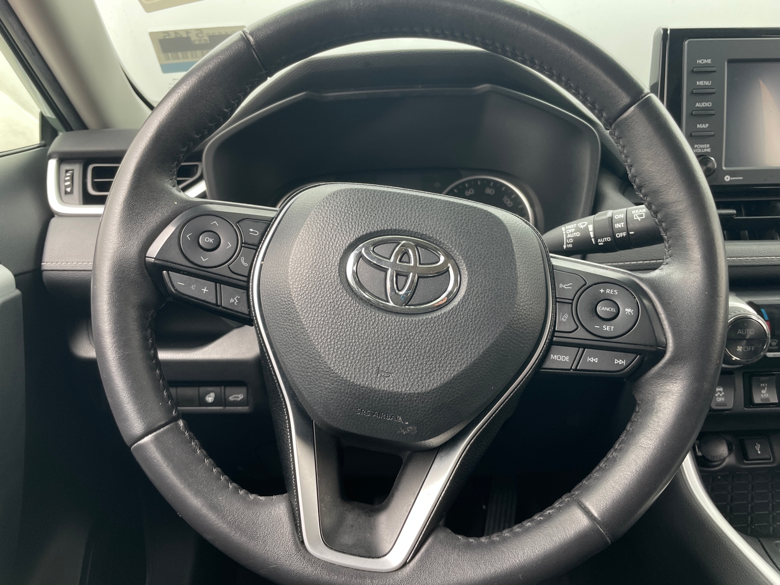 Thumbnail: 2021 Toyota RAV4 - 5