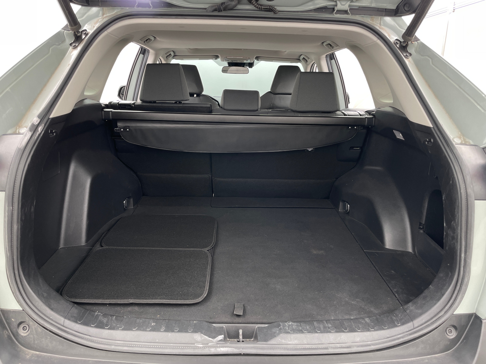 Thumbnail: 2021 Toyota RAV4 - 7