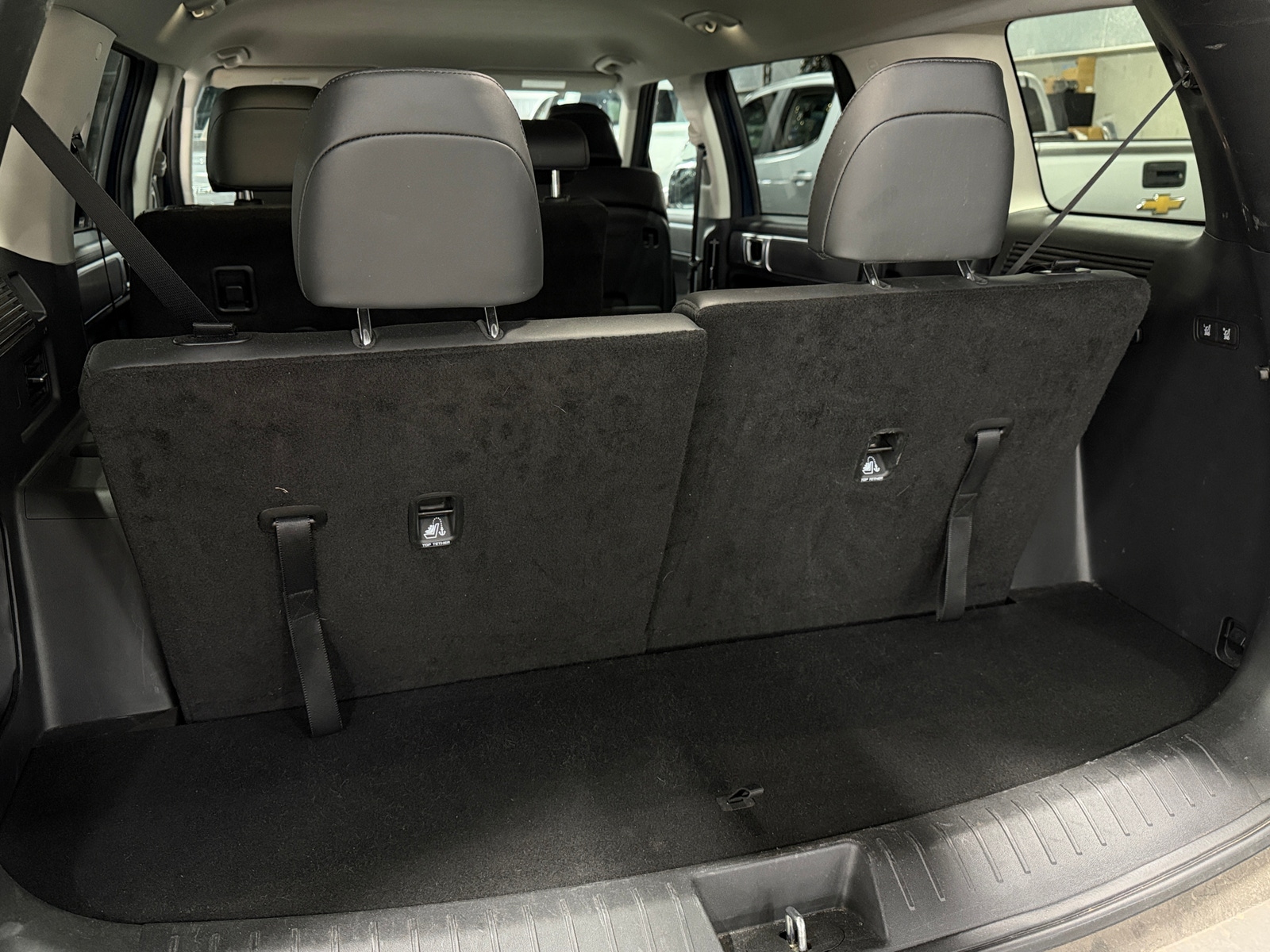 Thumbnail: 2025 Hyundai Santa Fe - 6