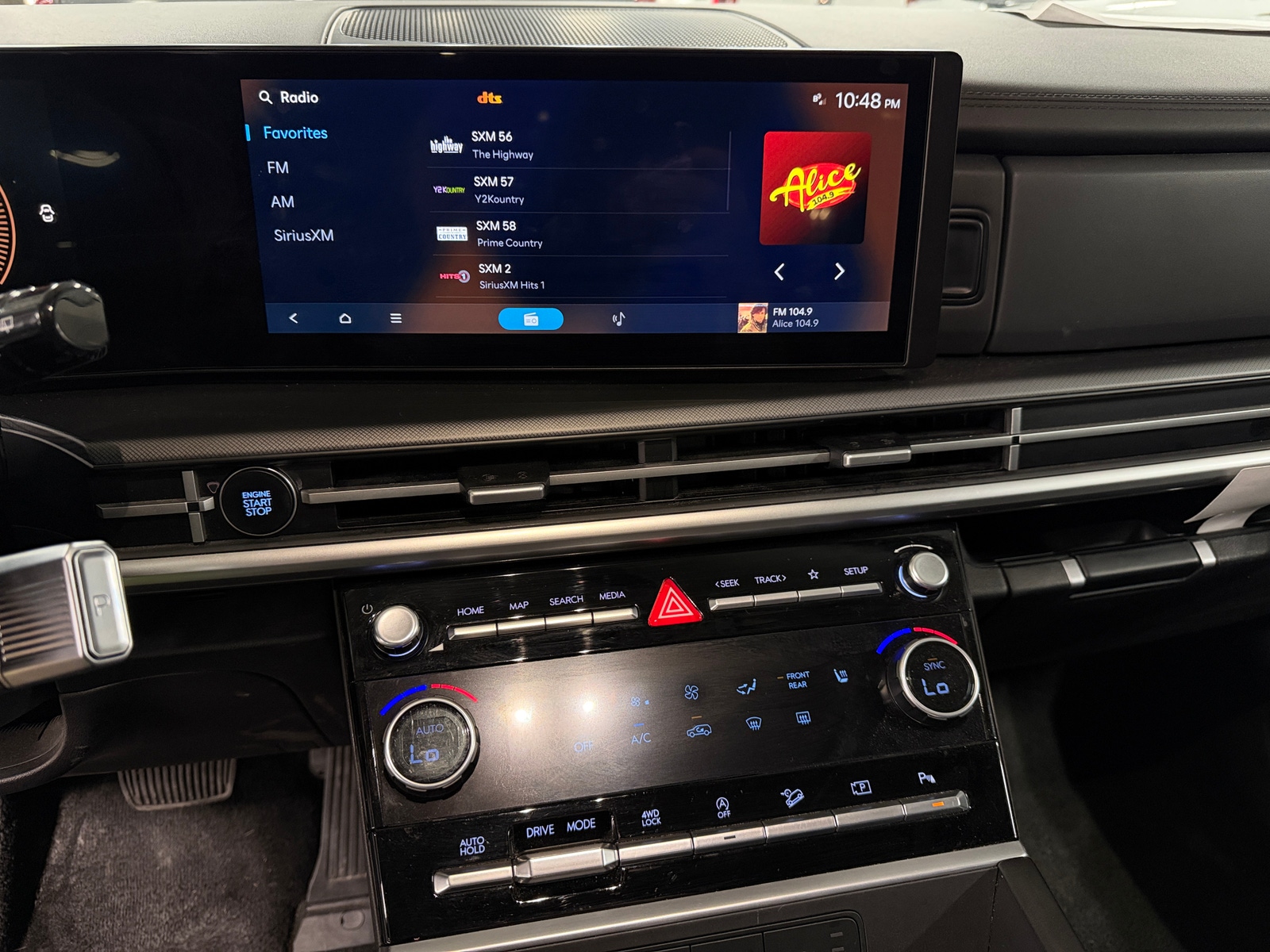 Thumbnail: 2025 Hyundai Santa Fe - 3