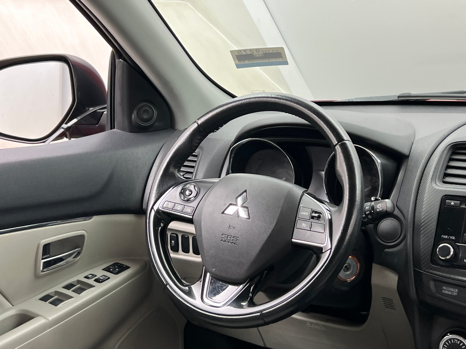 Thumbnail: 2017 Mitsubishi Outlander Sport - 4