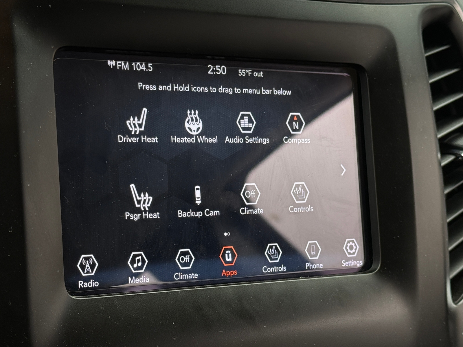 Thumbnail: 2019 Jeep Cherokee - 4