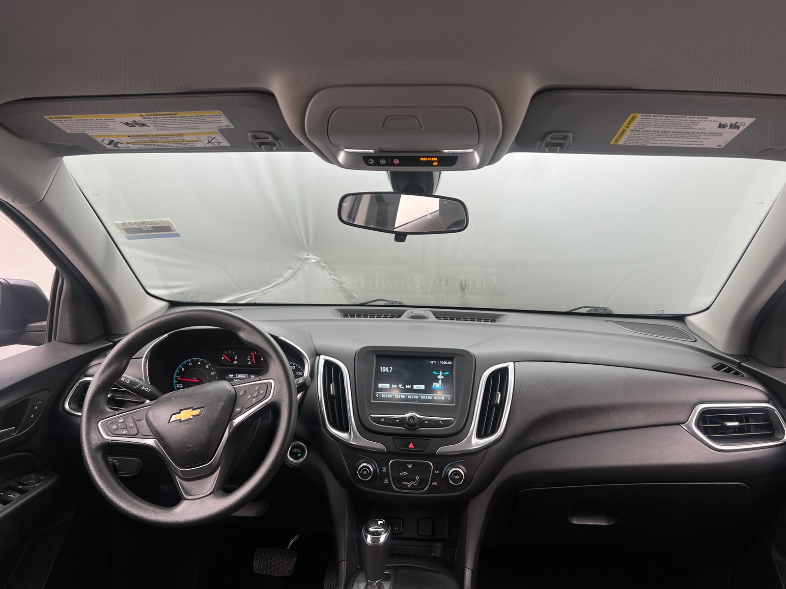 Thumbnail: 2018 Chevrolet Equinox - 3