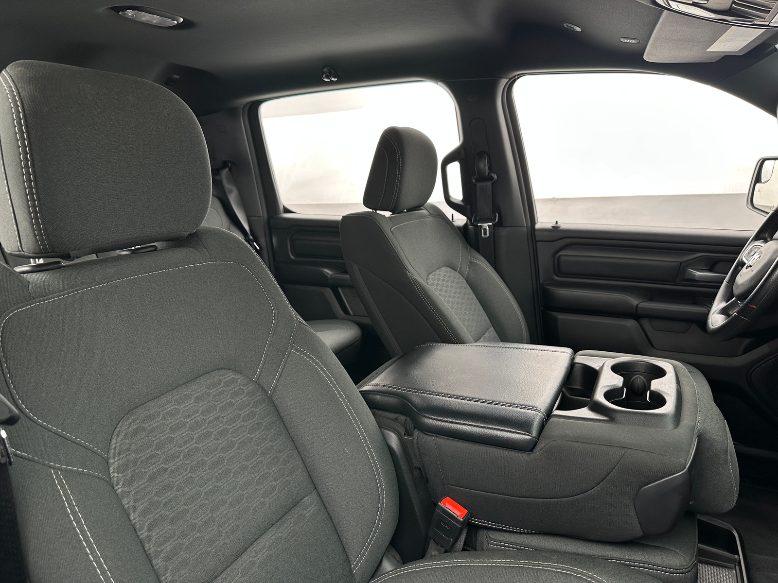 Thumbnail: 2025 RAM 1500 - 2