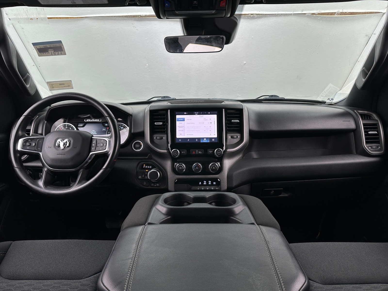 Thumbnail: 2025 RAM 1500 - 3