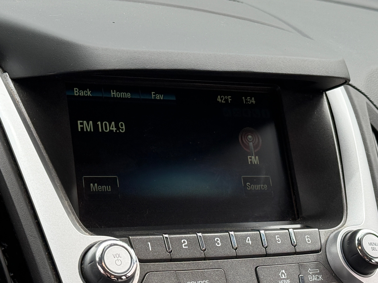 Thumbnail: 2017 Chevrolet Equinox - 4