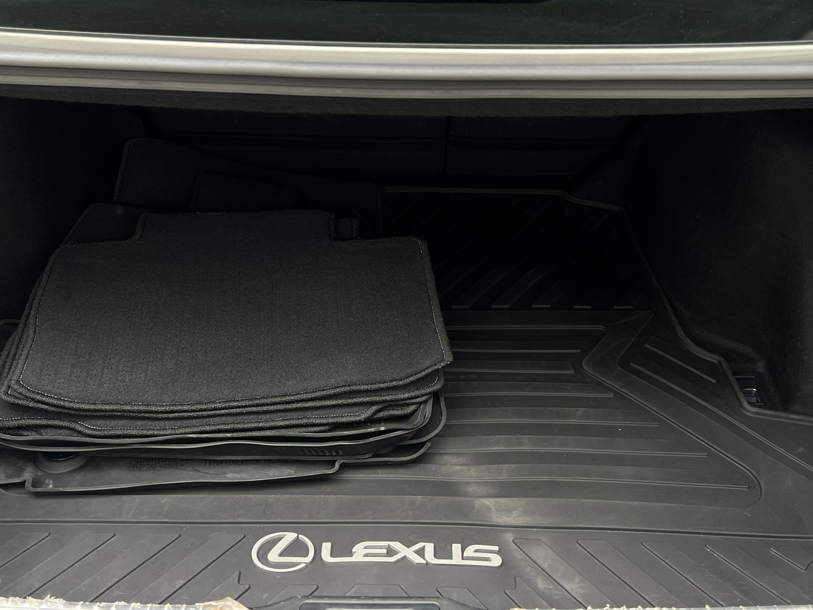 Thumbnail: 2023 Lexus IS - 6