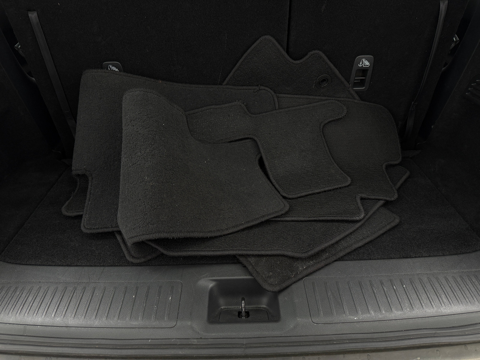 Thumbnail: 2025 INFINITI QX60 - 6