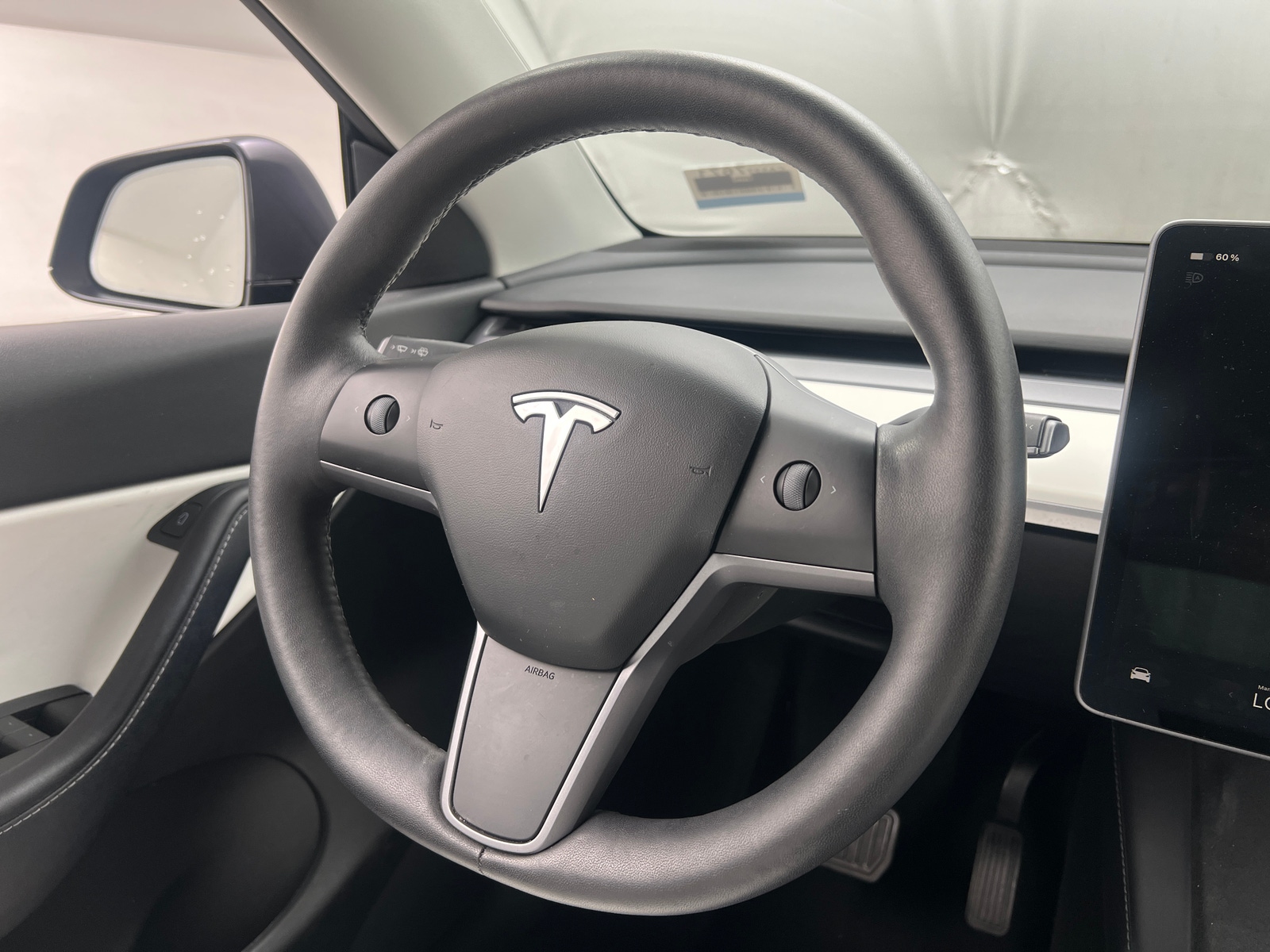 Thumbnail: 2022 Tesla Model Y - 4