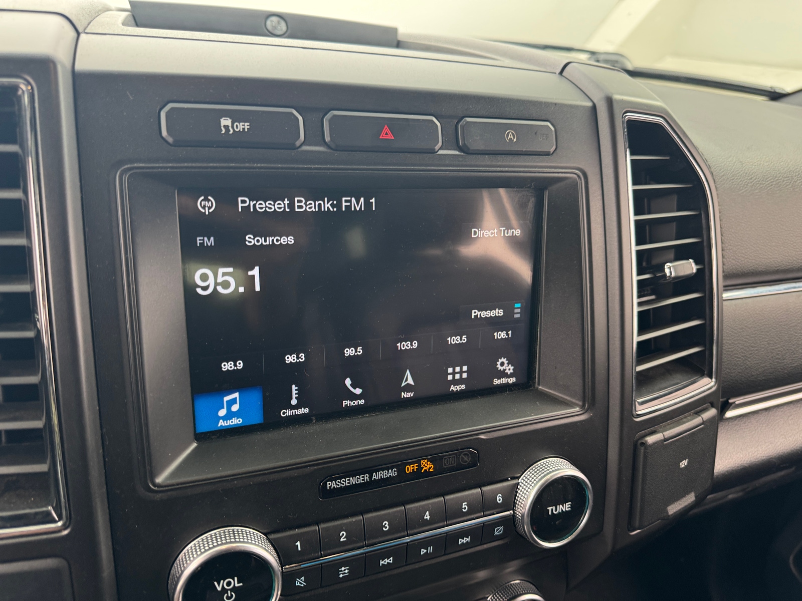 Thumbnail: 2019 Ford Expedition MAX - 3