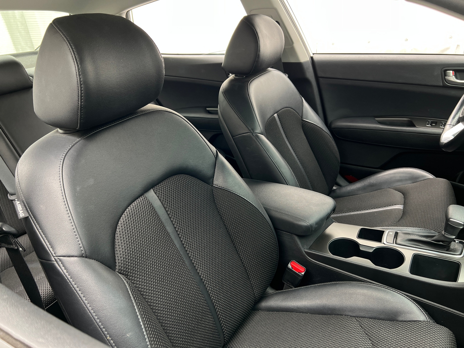 Thumbnail: 2019 Kia Optima - 2