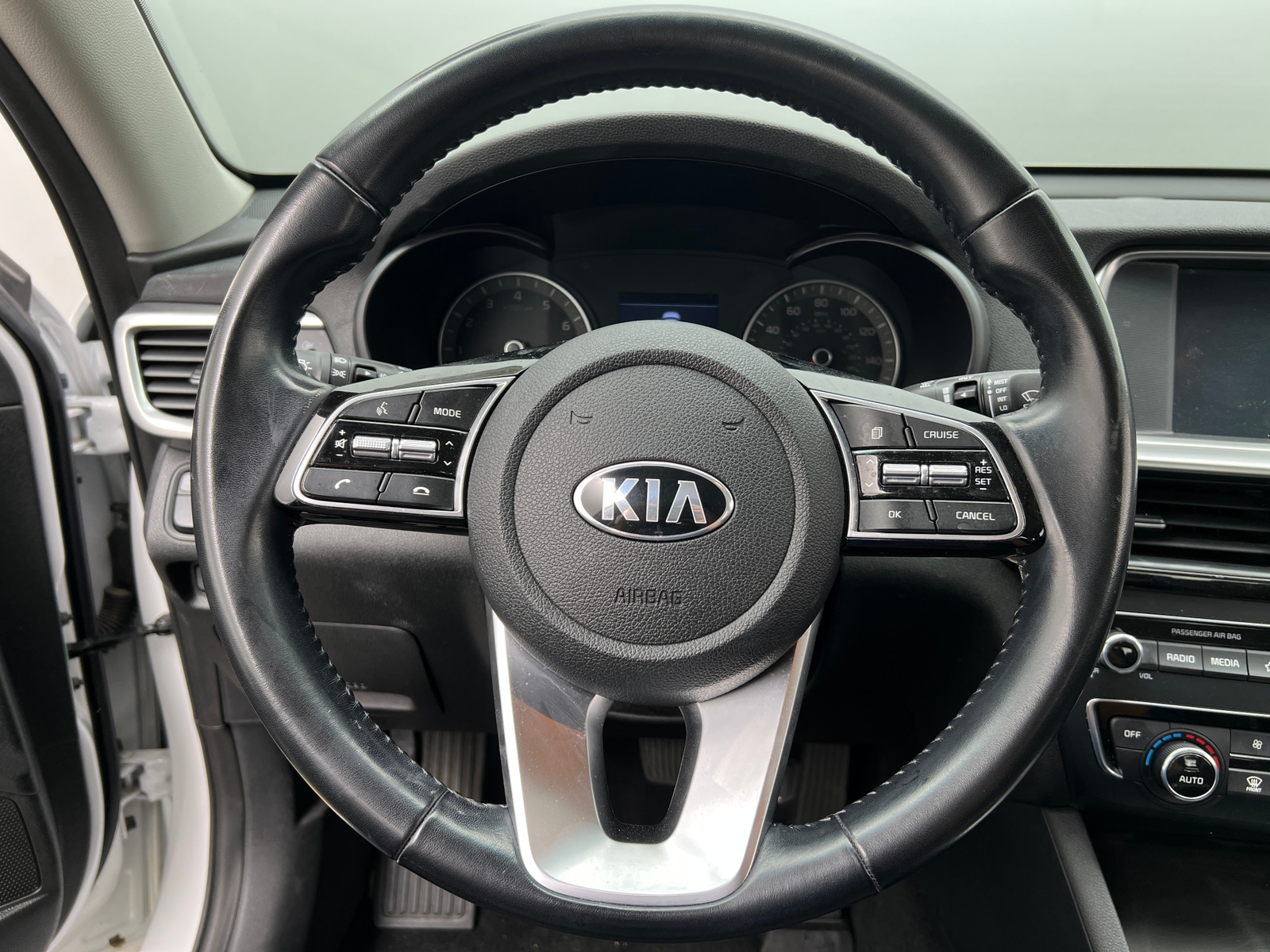 Thumbnail: 2019 Kia Optima - 5