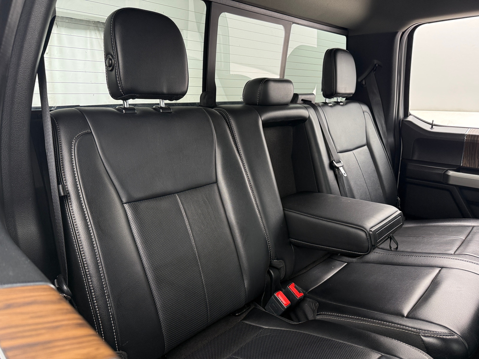 Thumbnail: 2019 Ford Econoline - 5