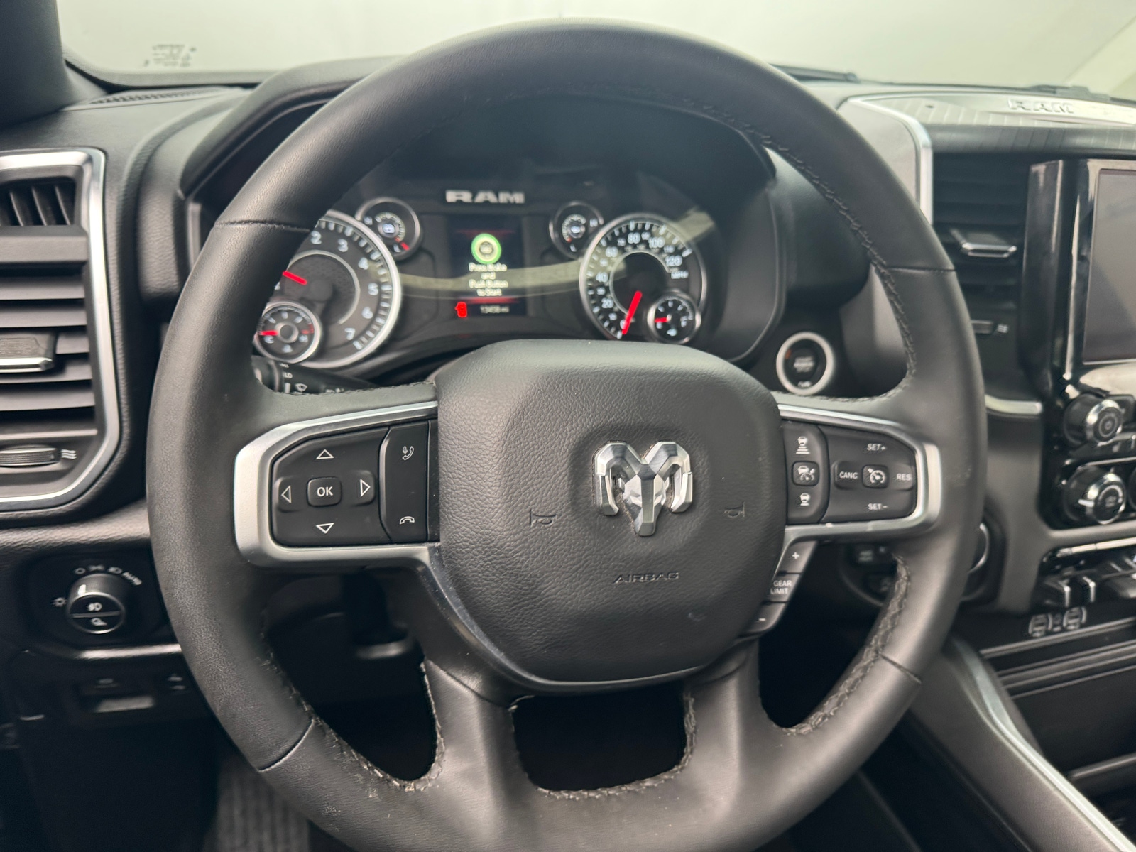 Thumbnail: 2025 RAM 1500 - 5