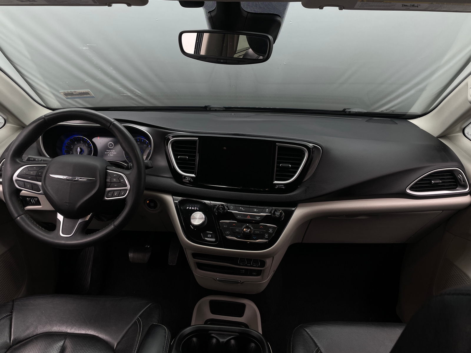 Thumbnail: 2022 Chrysler Pacifica - 2