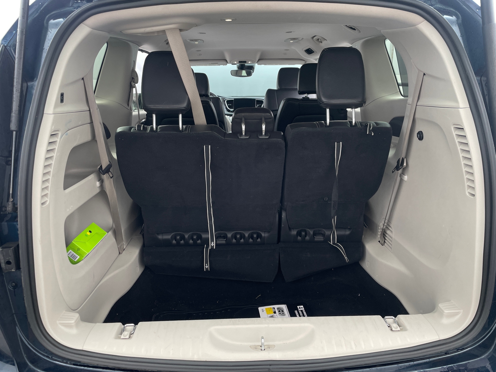 Thumbnail: 2022 Chrysler Pacifica - 6