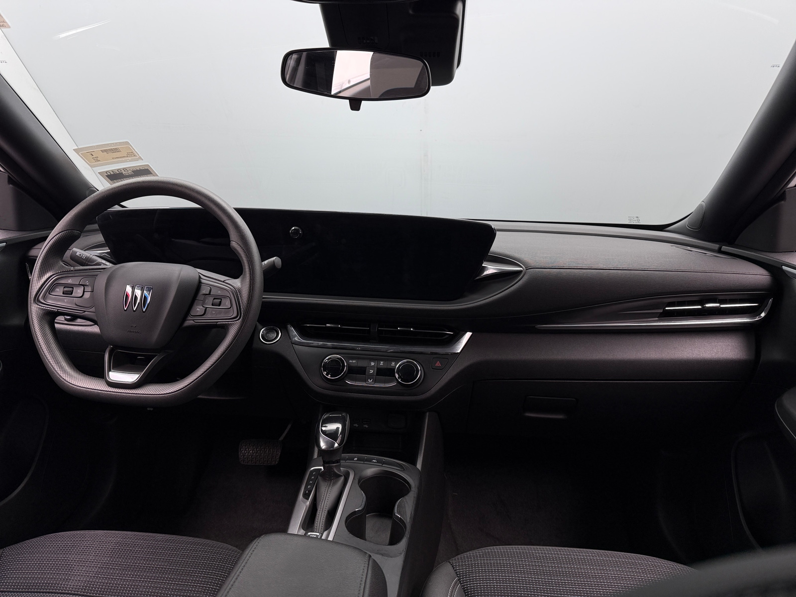 Thumbnail: 2025 Buick Envista - 3