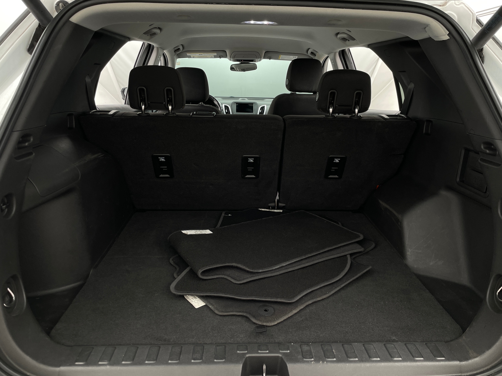 Thumbnail: 2019 Chevrolet Equinox - 7