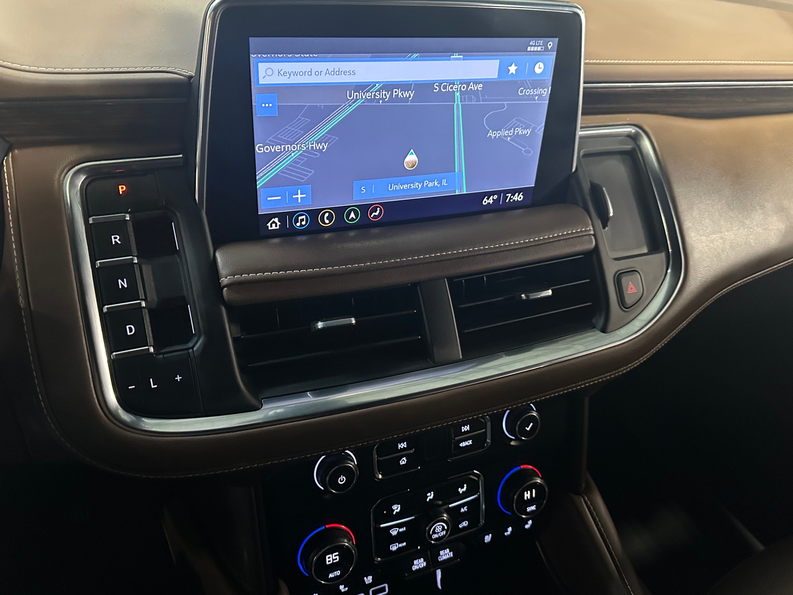Thumbnail: 2021 Chevrolet Tahoe - 3