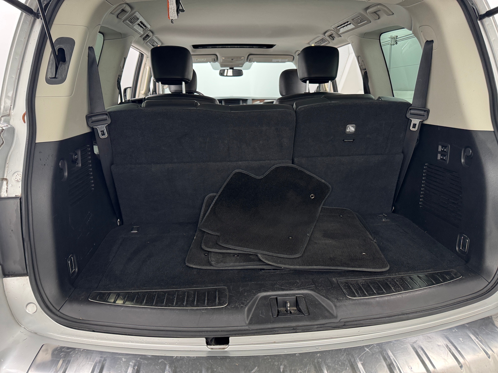 Thumbnail: 2019 INFINITI QX80 - 6