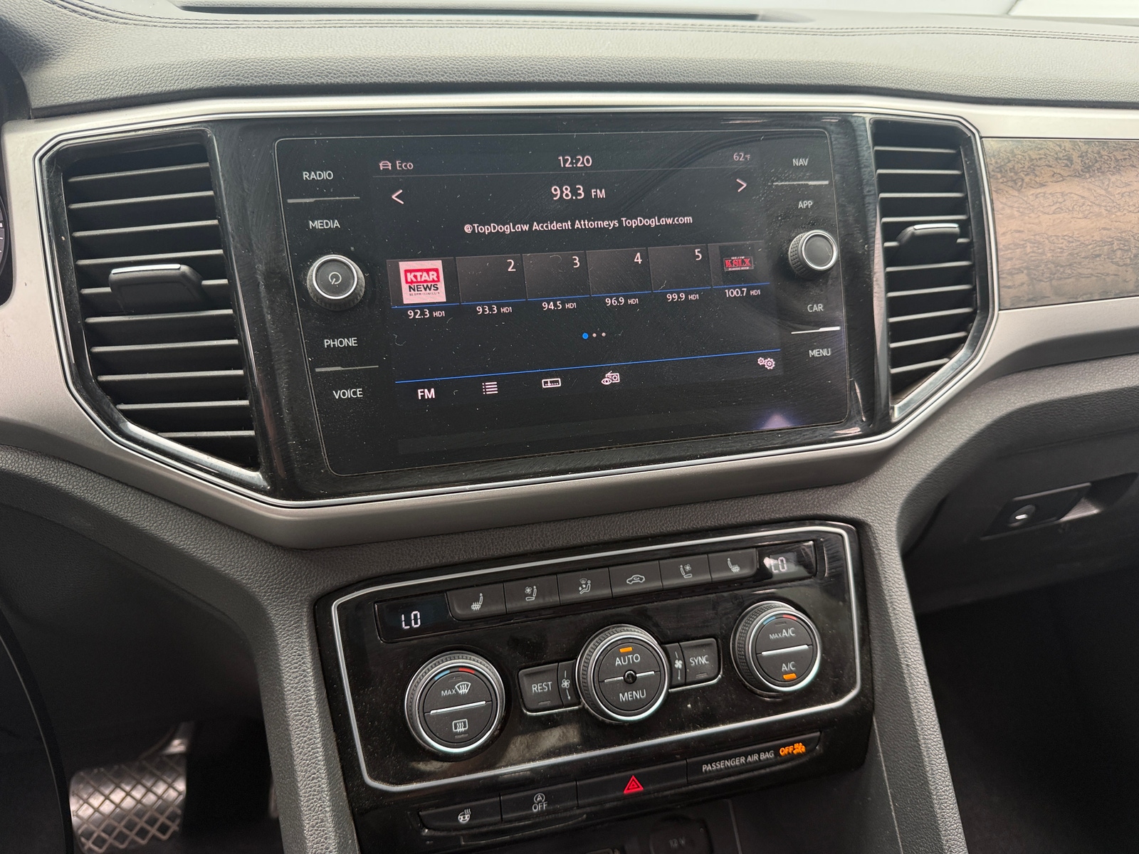 Thumbnail: 2019 Volkswagen Atlas - 3