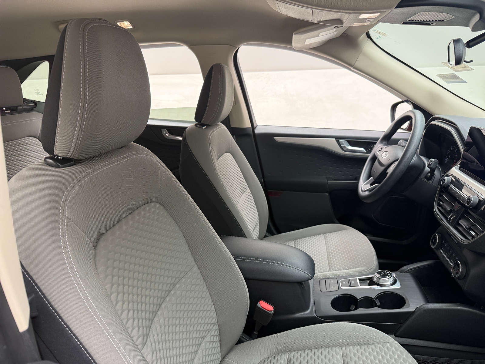 Thumbnail: 2020 Ford Escape - 2