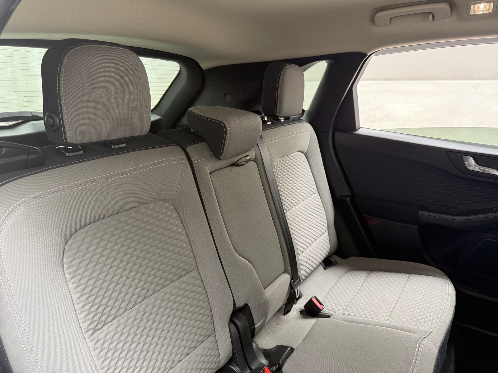 Thumbnail: 2020 Ford Escape - 6