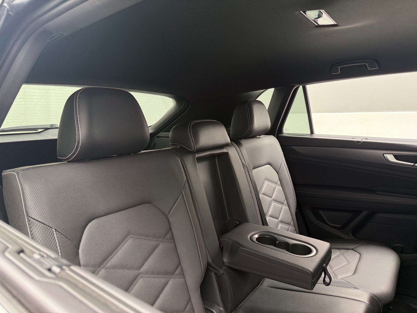 Thumbnail: 2025 Volkswagen Atlas - 5