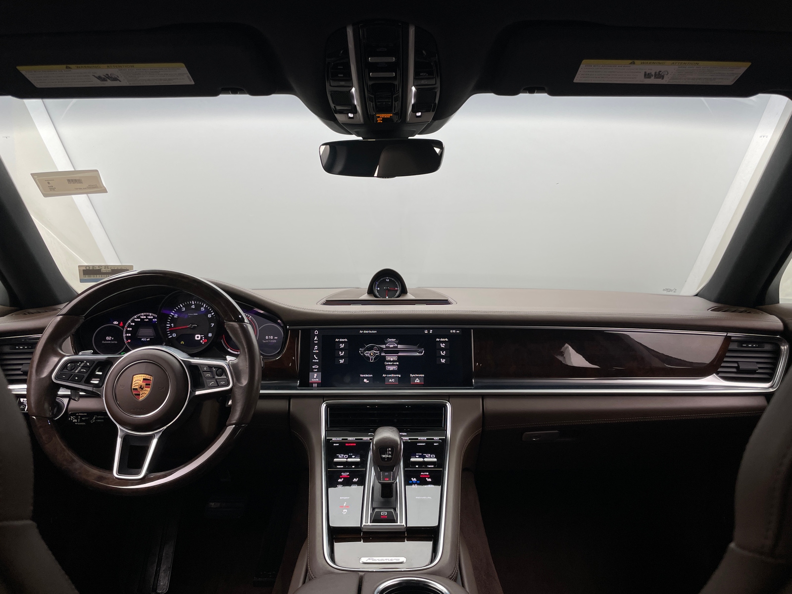 Thumbnail: 2018 Porsche Panamera - 2