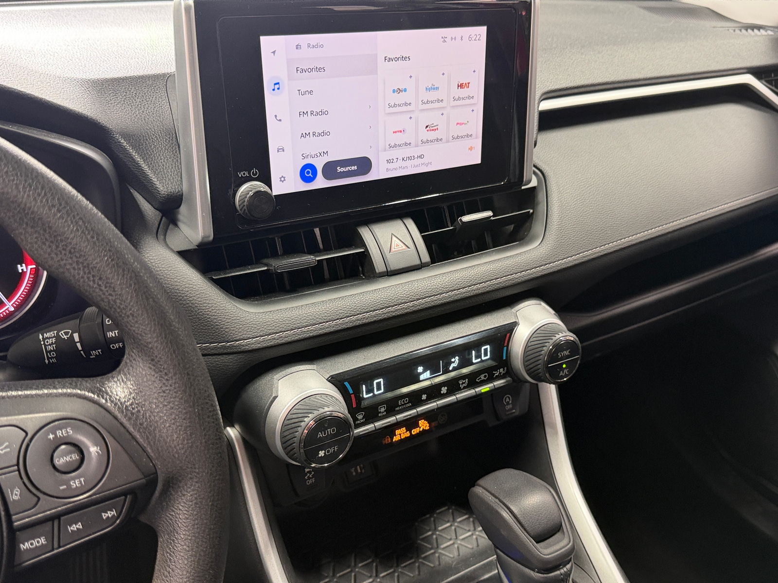 Thumbnail: 2023 Toyota RAV4 - 4