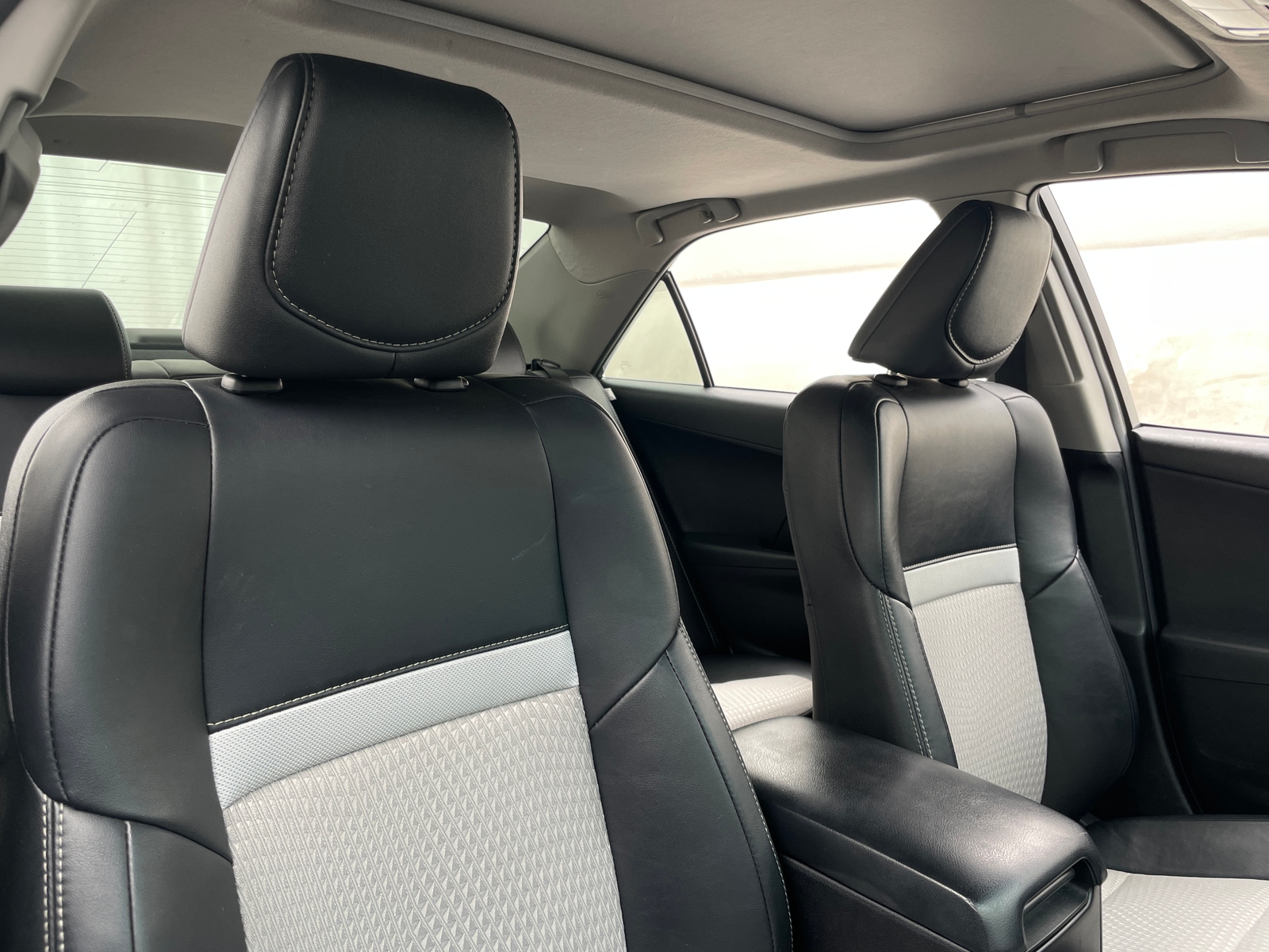 Thumbnail: 2012 Toyota Camry - 2