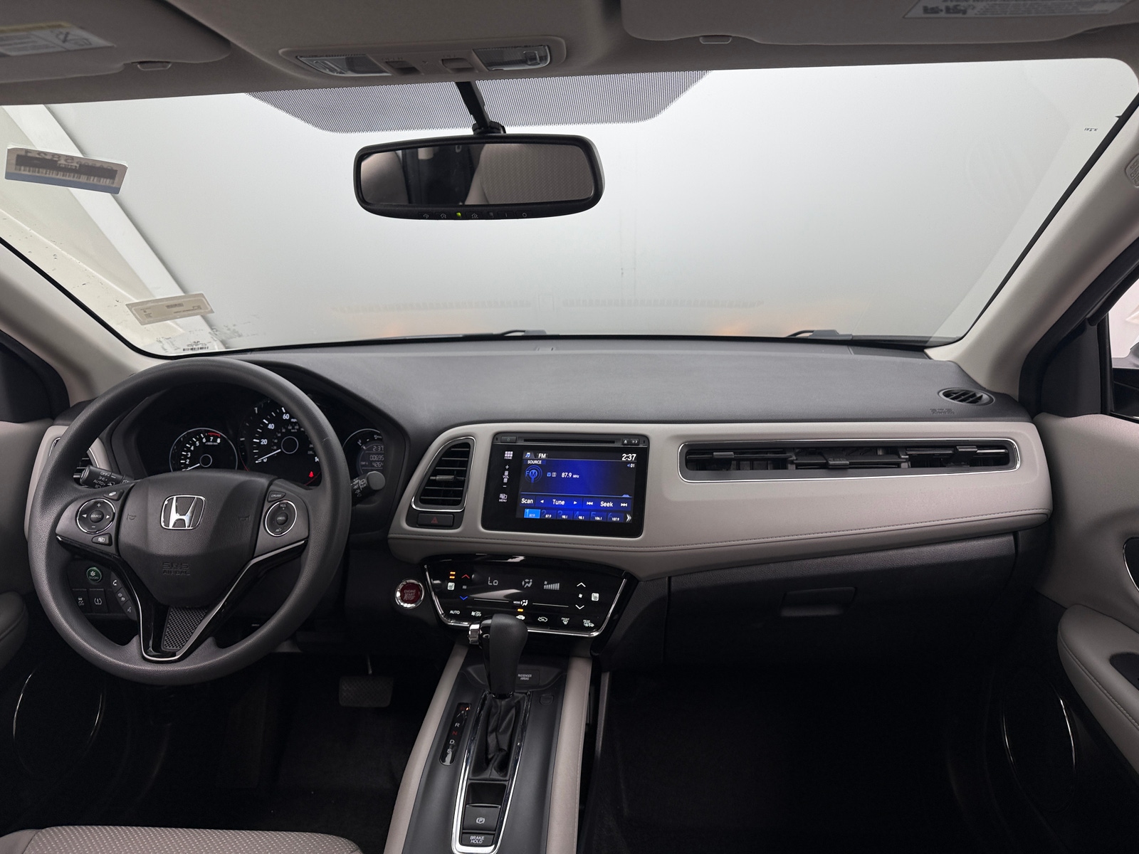 Thumbnail: 2017 Honda HR-V - 3