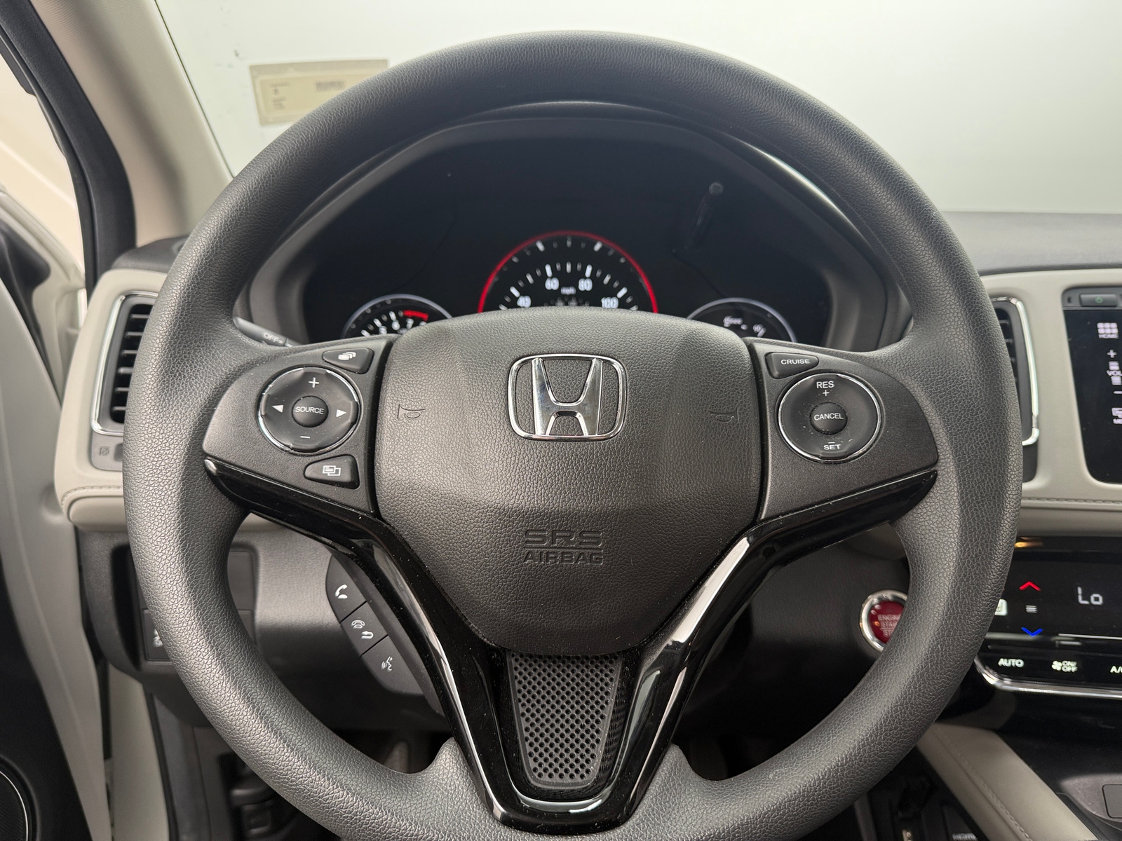 Thumbnail: 2017 Honda HR-V - 5