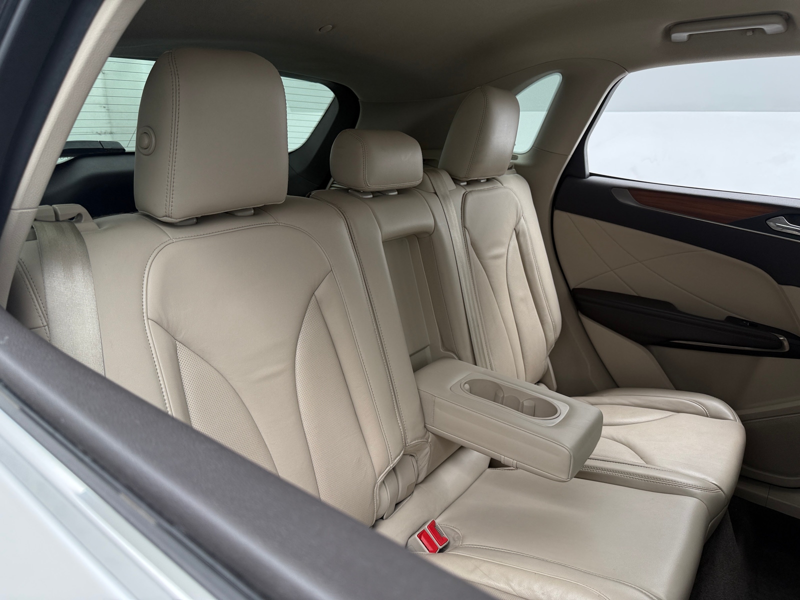 Thumbnail: 2017 Lincoln MKC - 5