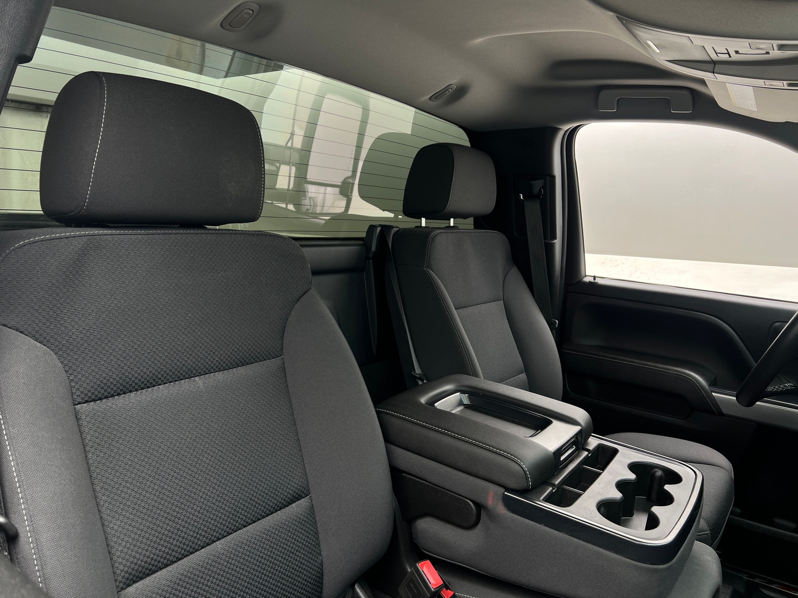 Thumbnail: 2018 Chevrolet Silverado 3500 - 2