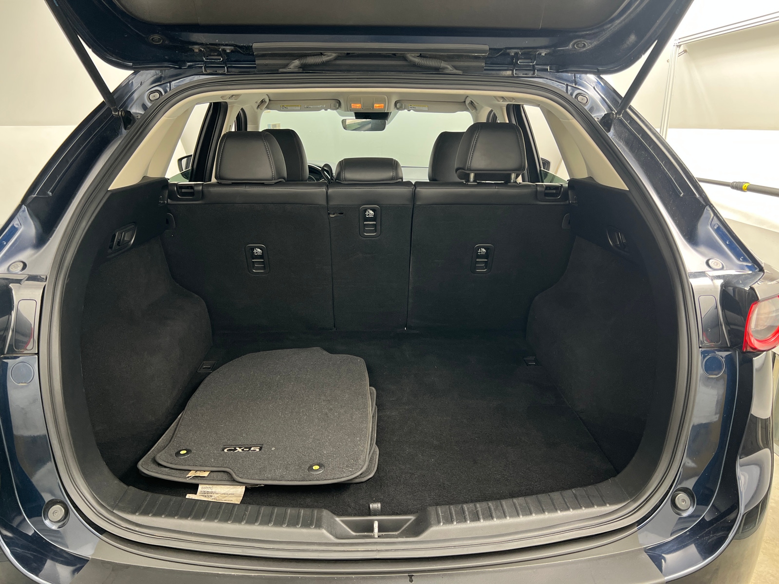 Thumbnail: 2017 Mazda CX-5 - 6