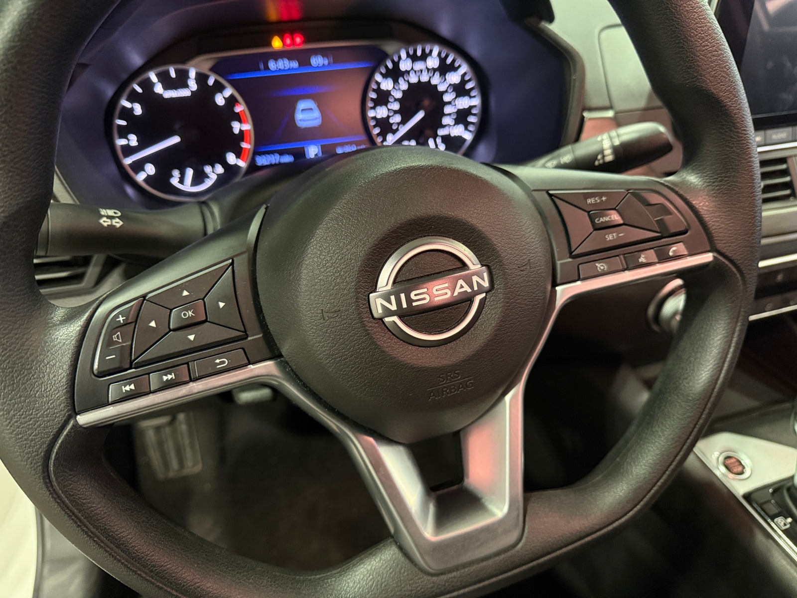 Thumbnail: 2025 Nissan Altima - 5