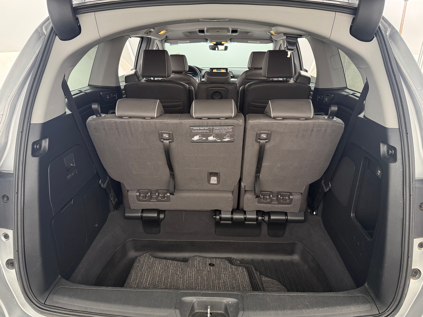 Thumbnail: 2021 Honda Odyssey - 6