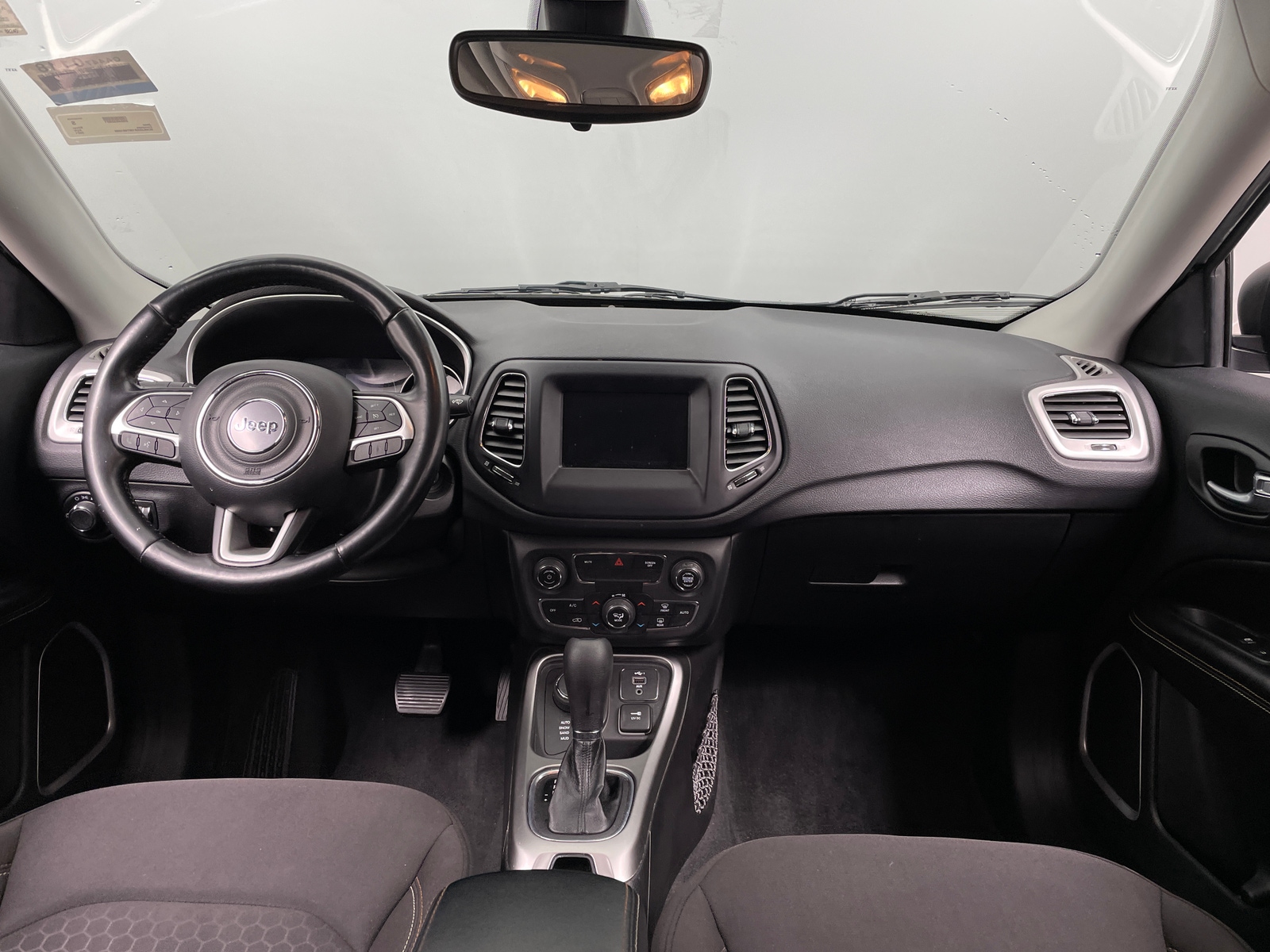 Thumbnail: 2021 Jeep Compass - 3