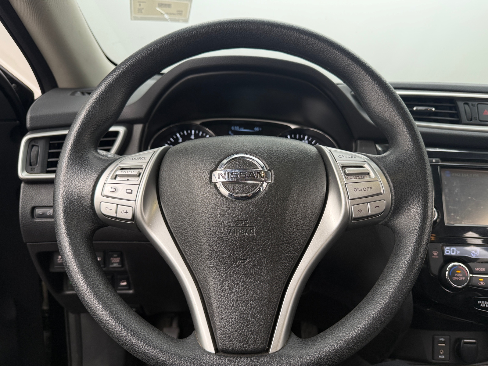 Thumbnail: 2015 Nissan Rogue - 5