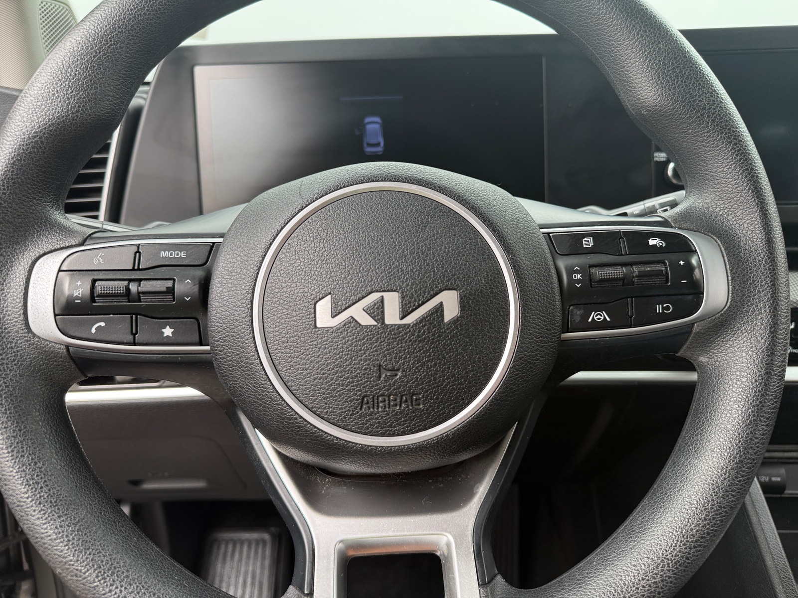 Thumbnail: 2023 Kia Sportage - 5